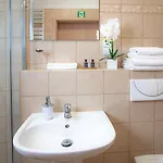 Absolwent 3* Gostyń