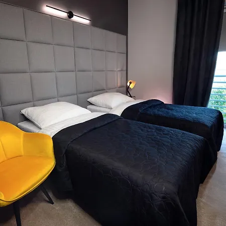 Absolwent 3* Gostyn (Greater Poland)