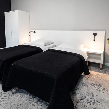 Guest house Absolwent