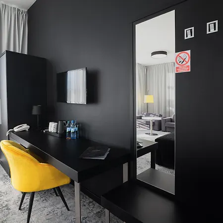 Absolwent Guest house 3*