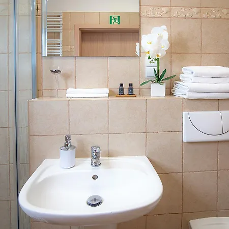 Absolwent 3* Gostyń